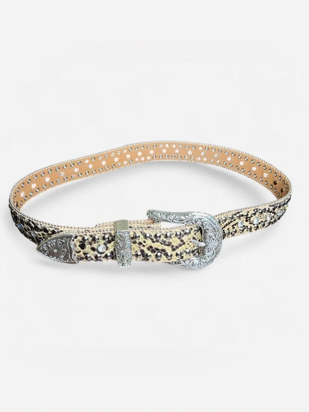 Nocona Women’s Western style rinestone studded genuine leather belt.